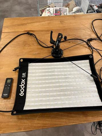 Godox FL60 led light beschikbaar voor biedingen