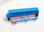 Britains 9539 NORDSTEN 'Lift-o-Matic zaaimachine. 1970., Ophalen of Verzenden, Gebruikt, Tractor of Landbouw, Britains