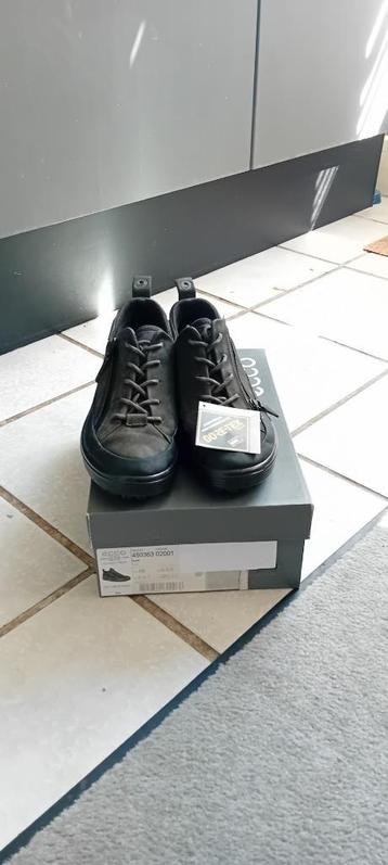 Mooie, waterdichte ecco sneakers maat 40! beschikbaar voor biedingen