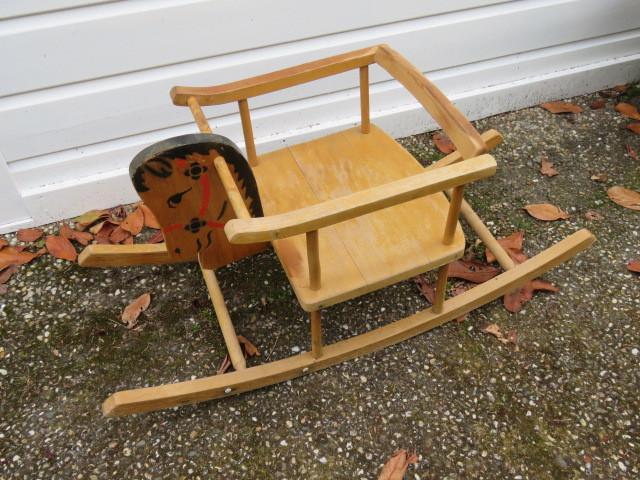 Houten hobbelpaard, Kinderen en Baby's, Speelgoed | Hobbelfiguren, Gebruikt, Ophalen