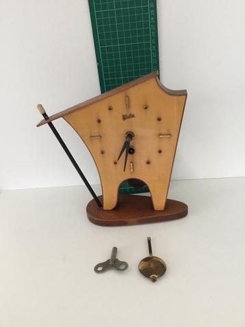 Wuba klok beschikbaar voor biedingen