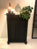 Gave zwarte meidenkast, Antiek en Kunst, Antiek | Meubels | Kasten, Ophalen
