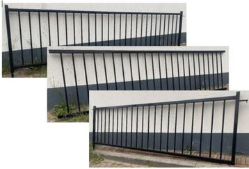 Balkonhek - Zwart - U-vorm: ±100 cm x 370/342/312 cm beschikbaar voor biedingen