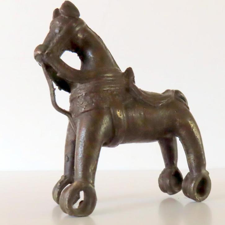 Uit inboedel: Antiek bronzen (tempel) speelgoed paard india, Antiek en Kunst, Antiek | Koper en Brons, Brons, Verzenden