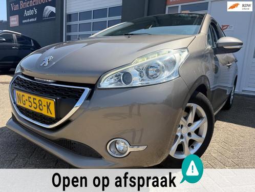 Peugeot 208 1.4 VTi Allure 5 drs met navigatie en bluetooth, Auto's, Peugeot, Bedrijf, Te koop, ABS, Airbags, Airconditioning