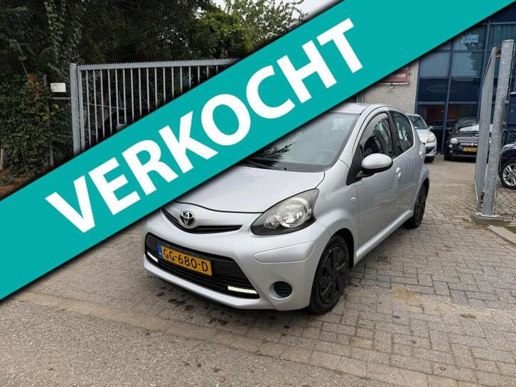 Toyota Aygo 1.0 VVT-i Aspiration, Airco, Apk 07/26, Auto's, Toyota, Bedrijf, Te koop, Aygo, ABS, Airbags, Airconditioning, Centrale vergrendeling