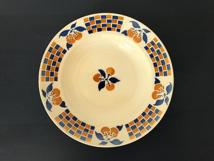 Diep bord Badonviller Beauvais, Antiek en Kunst, Antiek | Servies los, Ophalen of Verzenden