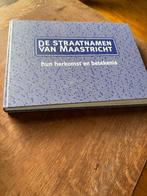 boek: de straatnamen van Maastricht en hun betekenis, Ophalen, Zo goed als nieuw