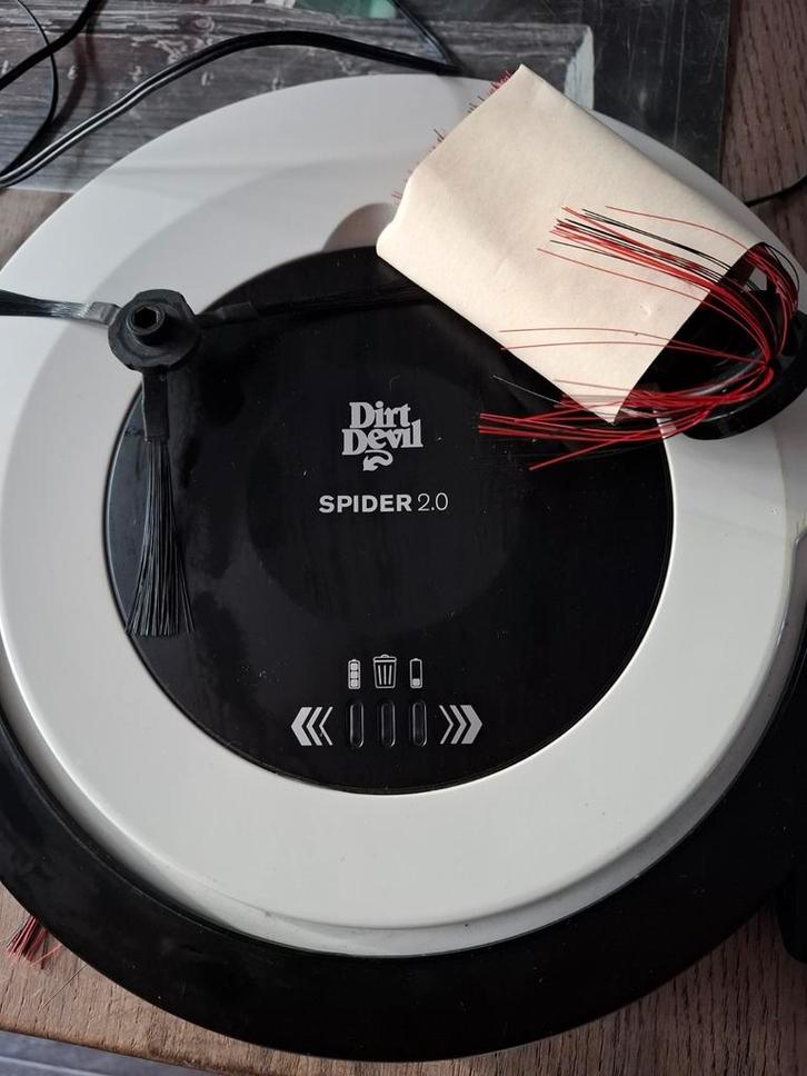 Dirt Devil Spider 2.0 Robotstofzuiger - M612, Witgoed en Apparatuur, Stofzuigers, Gebruikt, Robotstofzuiger, Reservoir, Ophalen of Verzenden