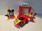 LEGO Duplo 10843 Mickey's Racewagen - Compleet, Ophalen of Verzenden, Zo goed als nieuw, Complete set, Duplo
