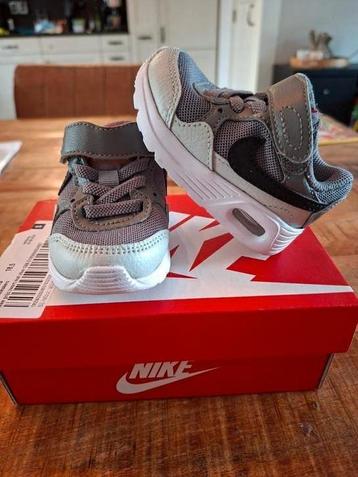 Nike air max grijs/zwart mat zilver  maat 18,5 beschikbaar voor biedingen