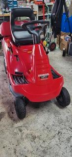 Zeer nette Honda hf 1211 hydrostaat zitmaaier, Honda, Ophalen of Verzenden, Minder dan 90 cm, Opvangbak