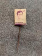 Speldje Rinus Israel - D.W.S., Verzamelen, Speldjes, Pins en Buttons, Ophalen of Verzenden, Gebruikt