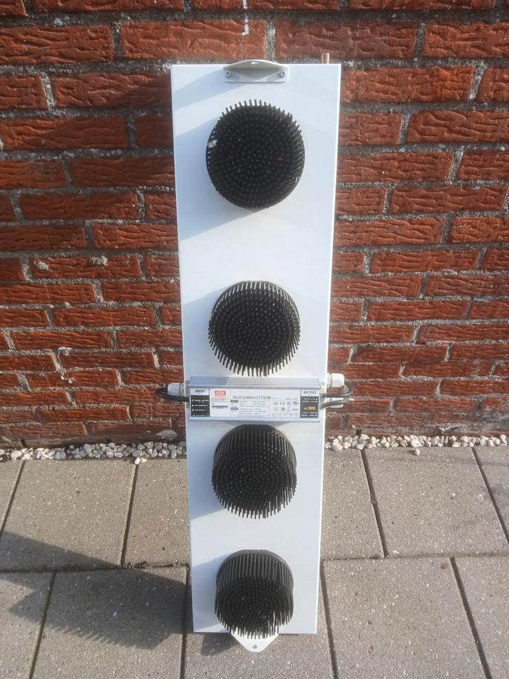 LED Kweeklamp 250W (gelijk aan 1000W) div aantallen, Tuin en Terras, Kweekspullen, Ophalen of Verzenden