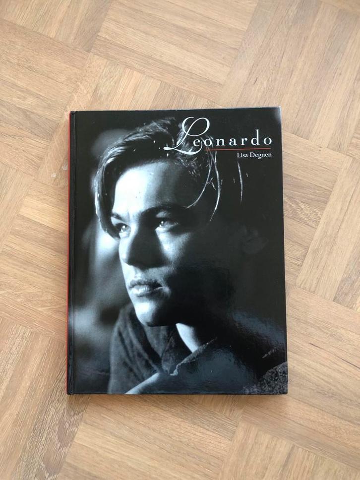 Leonardo DiCaprio boek - 1998 - Hardcover, Boeken, Biografieën, Zo goed als nieuw, Film, Tv en Media, Ophalen of Verzenden