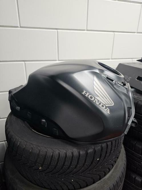 Honda CB 650 R Neo Sports Café CB650R 2022 TANK BENZINETANK, Motoren, Onderdelen | Honda, Gebruikt, Ophalen of Verzenden