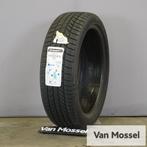 Continental Winter Contact TS870P 215/45/R20 95 T, 215 mm, -, -, Nieuw