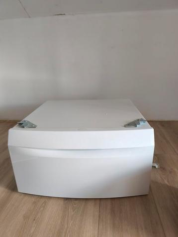 Onderstel Wasmachine met Lade beschikbaar voor biedingen