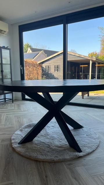 Eetkamertafel Rijn, rond. Loods 5