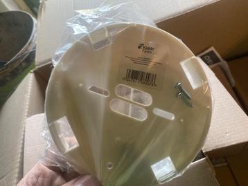 Bevestiging rookmelder SMK 4896 beschikbaar voor biedingen