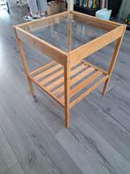 Bamboe bijzettafel met glazen plaat, Huis en Inrichting, Ophalen, Overige materialen, Vierkant, Minder dan 50 cm