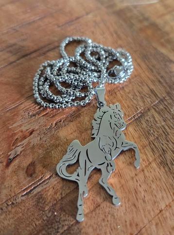 Paard aan Ketting - Hanger beschikbaar voor biedingen