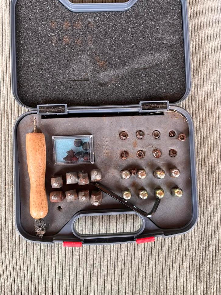 Kistje met proppen, Dieren en Toebehoren, Paarden en Pony's | Overige Paardenspullen, Gebruikt, Overige soorten, Ophalen of Verzenden