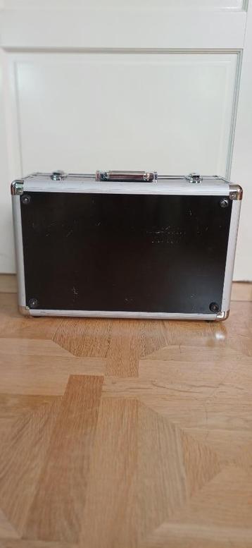flightcase beschikbaar voor biedingen