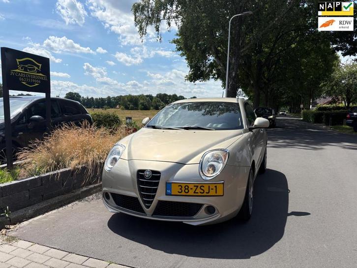 Alfa Romeo MiTo 1.4 Distinctive VOLL OPTIES,AIRCO,LEER,DNA,C, Auto's, Alfa Romeo, Bedrijf, Te koop, MiTo, ABS, Airbags, Airconditioning