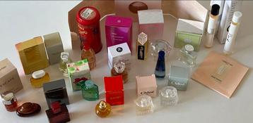 Parfum Miniaturen beschikbaar voor biedingen