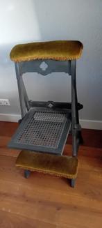 Bidstoel met 2 krukjes uit kerk /3 etuks in 1 koop, Antiek en Kunst, Antiek | Meubels | Stoelen en Banken, Ophalen