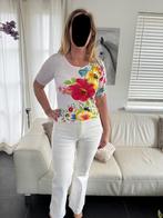 Dames t-shirt wit met bloemenprint 38 40 L M ZGAN!, Maat 38/40 (M), Wit, Ophalen of Verzenden, Zo goed als nieuw