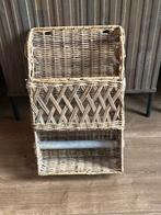 Rieten keukenrolhouder €17,50, Huis en Inrichting, Keuken | Keukenbenodigdheden, Ophalen of Verzenden, Gebruikt