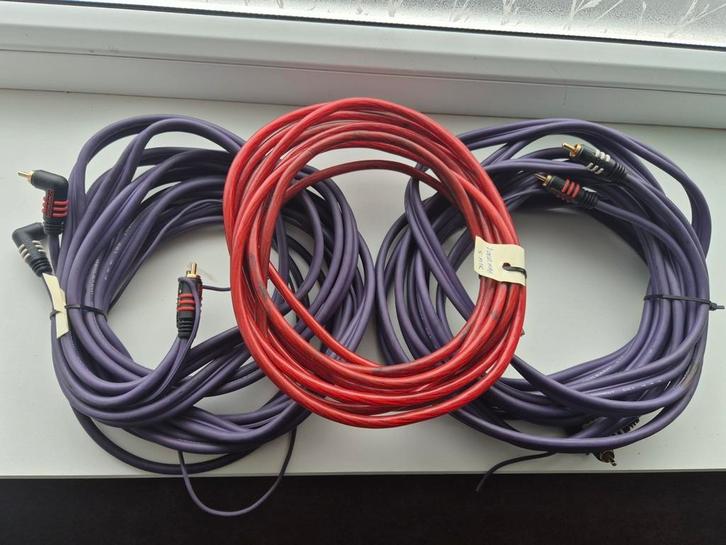 Oehlbach tulpkabels + dikke voedingskabel 5 meter, Auto diversen, Autospeakers, Zo goed als nieuw, Ophalen of Verzenden