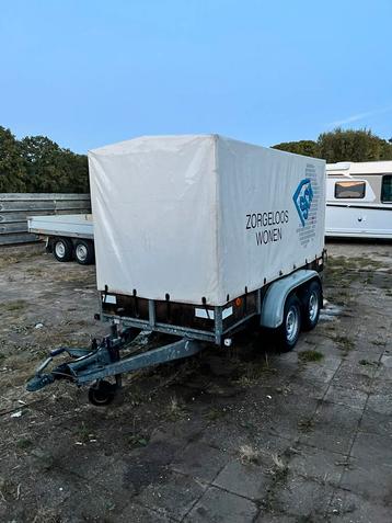 Huifaanhanger tandemasser op kenteken beschikbaar voor biedingen