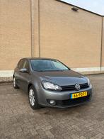 Volkswagen Golf 1.2 TSI Bluemotion - Carplay en camera, Voorwielaandrijving, Euro 5, Stof, Zwart