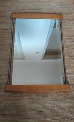 Spiegel licht grenen hout met metalen sier frame, Huis en Inrichting, Woonaccessoires | Spiegels, Minder dan 50 cm, Gebruikt, Ophalen of Verzenden