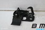 Vanghaak motorkap VW Passat CC 3C8823480A, Gebruikt