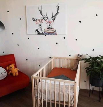 Ledikant Sniglar en wasbare Himlavalv matras babybed 60x120 beschikbaar voor biedingen