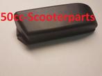 Accudeksel Piaggio Fly origineel 621978, Ophalen of Verzenden, 50cc-Scooterparts, Info@50cc-scooterparts.nl, Veen