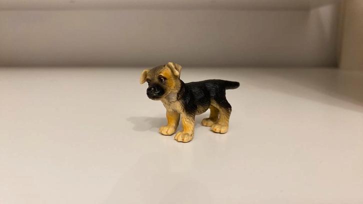 Schleich Duitse Herder pup ~ 16343 (10), Verzamelen, Dierenverzamelingen, Beeldje of Figuurtje, Hond of Kat, Ophalen of Verzenden
