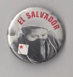 Protest button El Salvador, Verzamelen, Speldjes, Pins en Buttons, Gebruikt, Niet vindbaar, Niet vindbaar, Speldje of Pin
