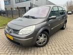 Renault Grand Scenic 2.0 16V 7Persoons 2005 Pano, Auto's, Renault, Voorwielaandrijving, 1998 cc, Stof, Beige