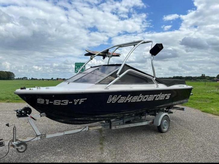 Speedboot, Watersport en Boten, Speedboten, Zo goed als nieuw, 6 meter of meer, Benzine, 120 tot 200 pk, Polyester, Binnenboordmotor