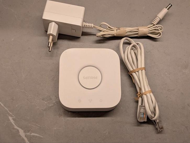 Hue Bridge +11 Philips Hue lampen (white ambiance) E27, GU10, Huis en Inrichting, Lampen | Losse lampen, Zo goed als nieuw, Led-lamp