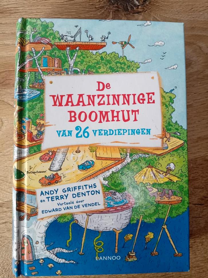 Terry Denton - De waanzinnige boomhut van 26 verdiepingen, Boeken, Kinderboeken | Jeugd | onder 10 jaar, Zo goed als nieuw, Ophalen of Verzenden