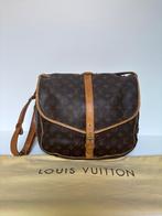 LOUIS VUITTON Saumur bruin canvas schouder tas bag, Ophalen of Verzenden, Zo goed als nieuw, Bruin, Schoudertasje