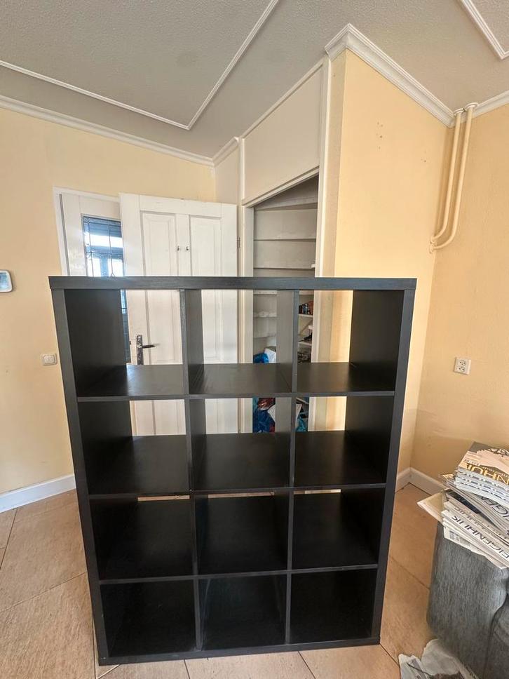 IKEA Kallax Kast - 12 Vakken, Huis en Inrichting, Kasten | Boekenkasten, Gebruikt, 100 tot 150 cm, Minder dan 100 cm, 25 tot 50 cm