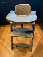 Kidsmill Up! Groene Kinderstoel + Newborn Set, Kinderen en Baby's, Kinderstoelen, Ophalen, Gebruikt, Meegroeistoel, Afneembaar eetblad