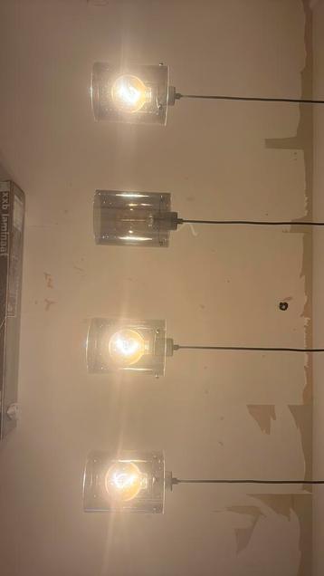 Hang lamp beschikbaar voor biedingen